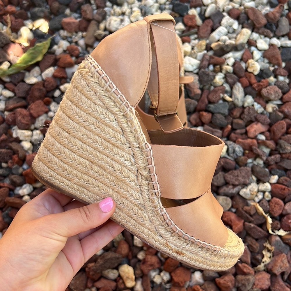 Platform Wedges Tan Leather size 6.5